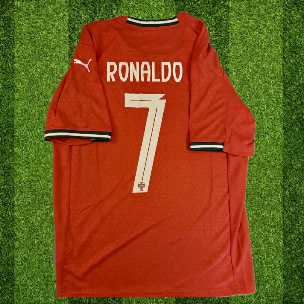 New Puma Cristiano Ronaldo Portugal #7 2025/2026 Home Jersey